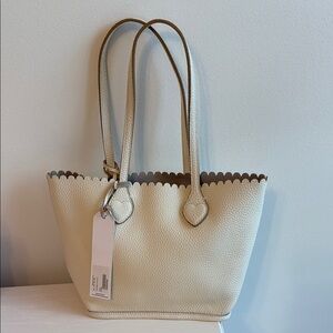 Elegant Cream Tote Bag